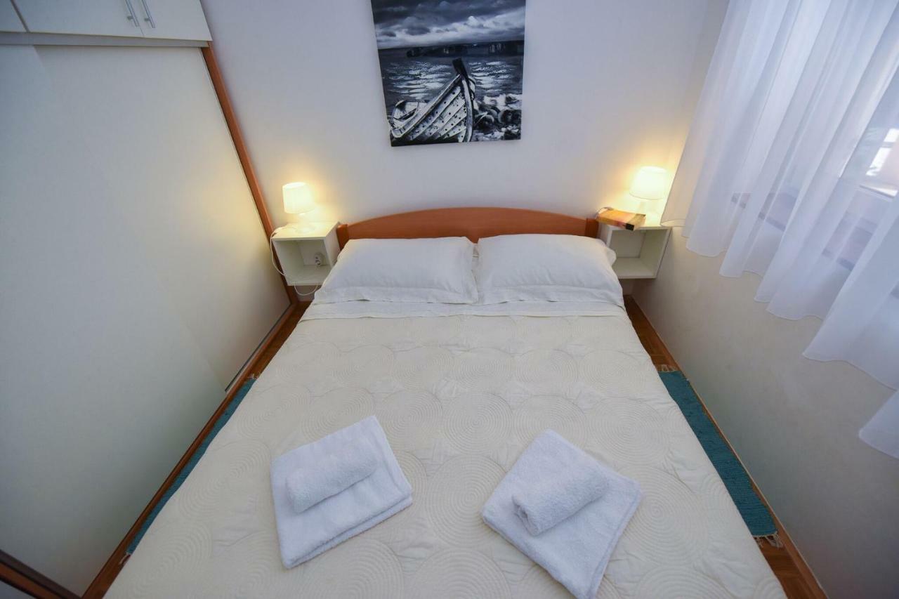 Vicy Apartment Novalja Exterior photo